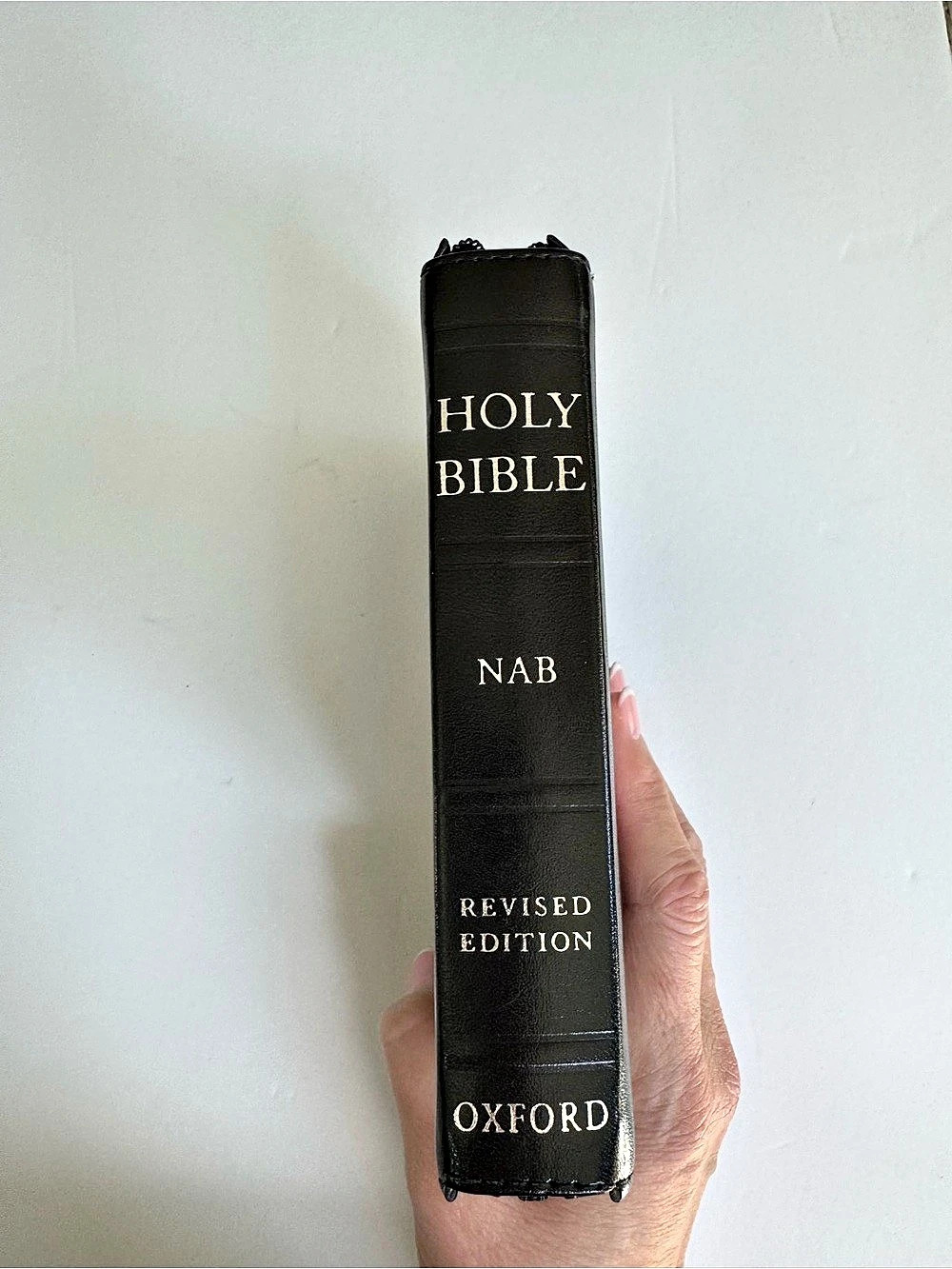 Oxford Holy Bible NAB Revised Edition Black NAB Revised Edition Bible